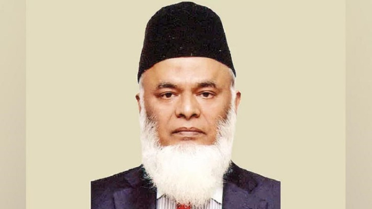 নজরুল ইসলাম মজুমদারের ব্যাংক অ্যাকাউন্ট জব্দ