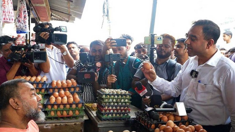 ৪ টাকা লাভ করতে গিয়ে গচ্চা দিলেন লাখ টাকা