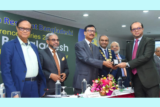 ‘ব্র্যান্ডিং অ্যাওয়ার্ড ২০২৫’ পেল ইসলামী ব্যাংক