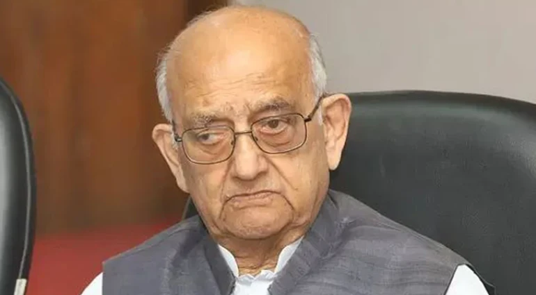 অর্থনীতিতে শৃঙ্খলা আনা সর্বোচ্চ অগ্রাধিকার হওয়া উচিত