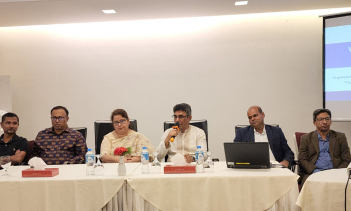 পুঁজিবাজারের মাঠ প্রস্তুত, বিনিয়োগে ভালো ফলের সুযোগ রয়েছে : বিএসইসি কমিশনার
