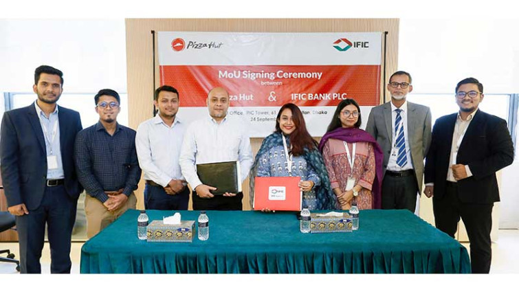 আইএফআইসি ব্যাংক ও পিৎজা হাটের মধ্যে এমওইউ স্বাক্ষর