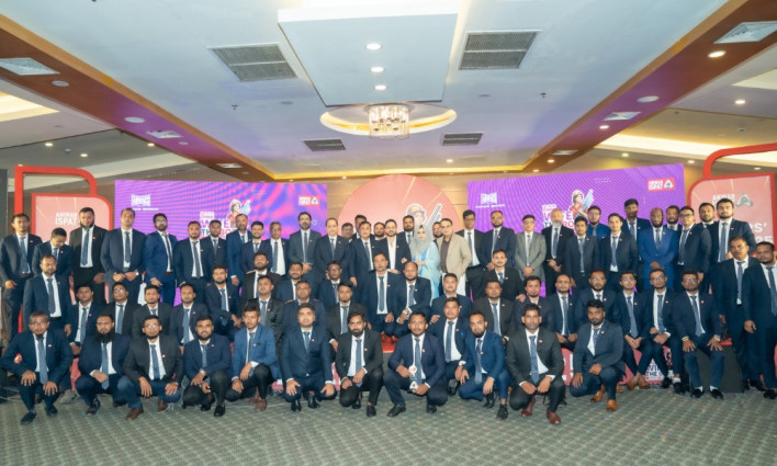 কক্সবাজারে অনুষ্ঠিত হলো আনোয়ার ইস্পাত ডিলারস মিট ২০২৫