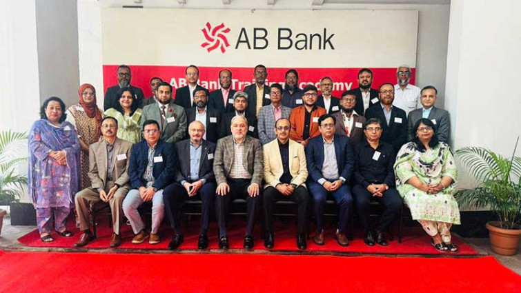 এবি ব্যাংকের উদ্যোগে মানি লন্ডারিং প্রতিরোধবিষয়ক প্রশিক্ষণ