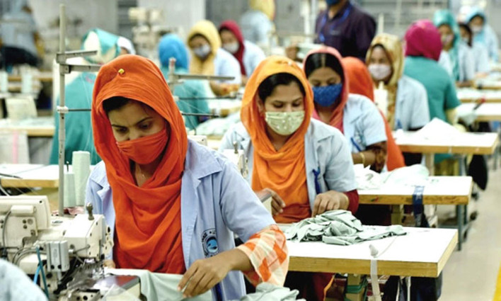 পোশাক রপ্তানি কমল টানা তিন মাস
