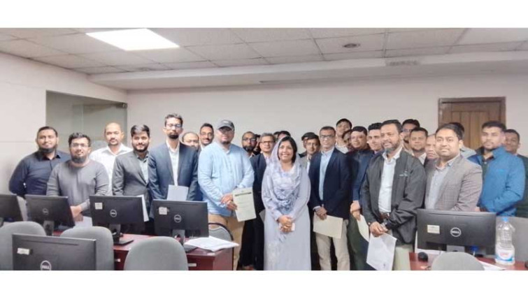 লংকাবাংলা সিকিউরিটিজের কর্মকর্তাদের নিয়ে বিআইসিএমের প্রশিক্ষণ সম্পন্ন
