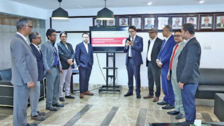 ডিএসইর ইনফরমেশন হেল্প ডেস্ক উদ্বোধন