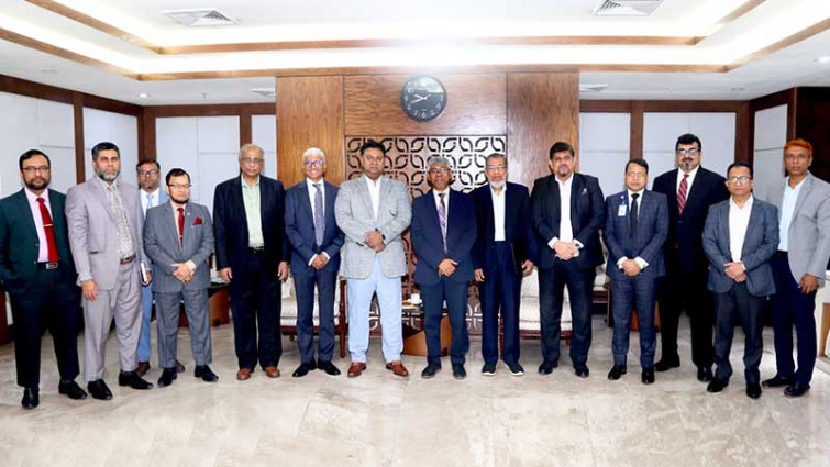 এনবিআর চেয়ারম্যানের সঙ্গে আইবিসিএফ প্রতিনিধি দলের সাক্ষাৎ